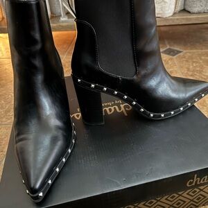 Charles David Women's Dodger Black
Ankle Boots Charles Sz 7M EXC WORN ONCE.
